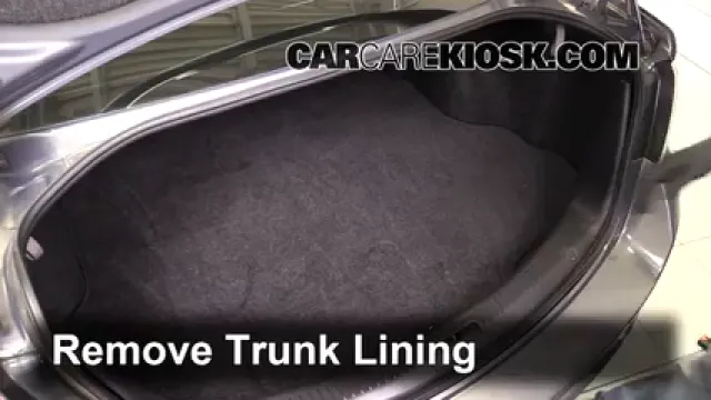 2010 Mazda 6 S 3.7L V6 Neumáticos y ruedas Cambiar un neumático pinchado